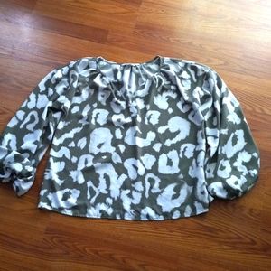 Elizabeth and James women blouse